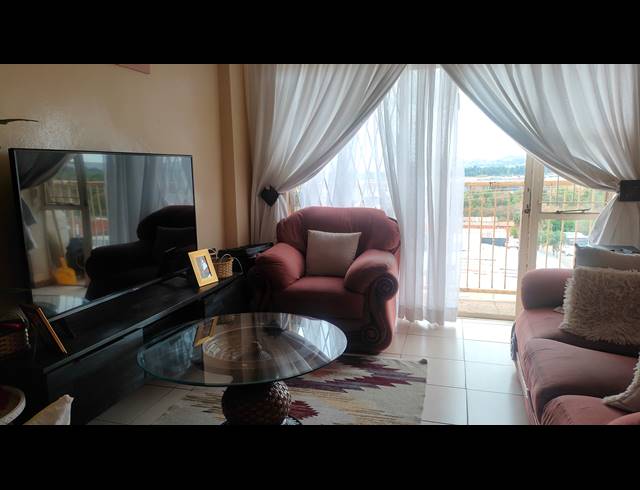 2 BEDROOM FLAT FOR SALE IN SILVERTON